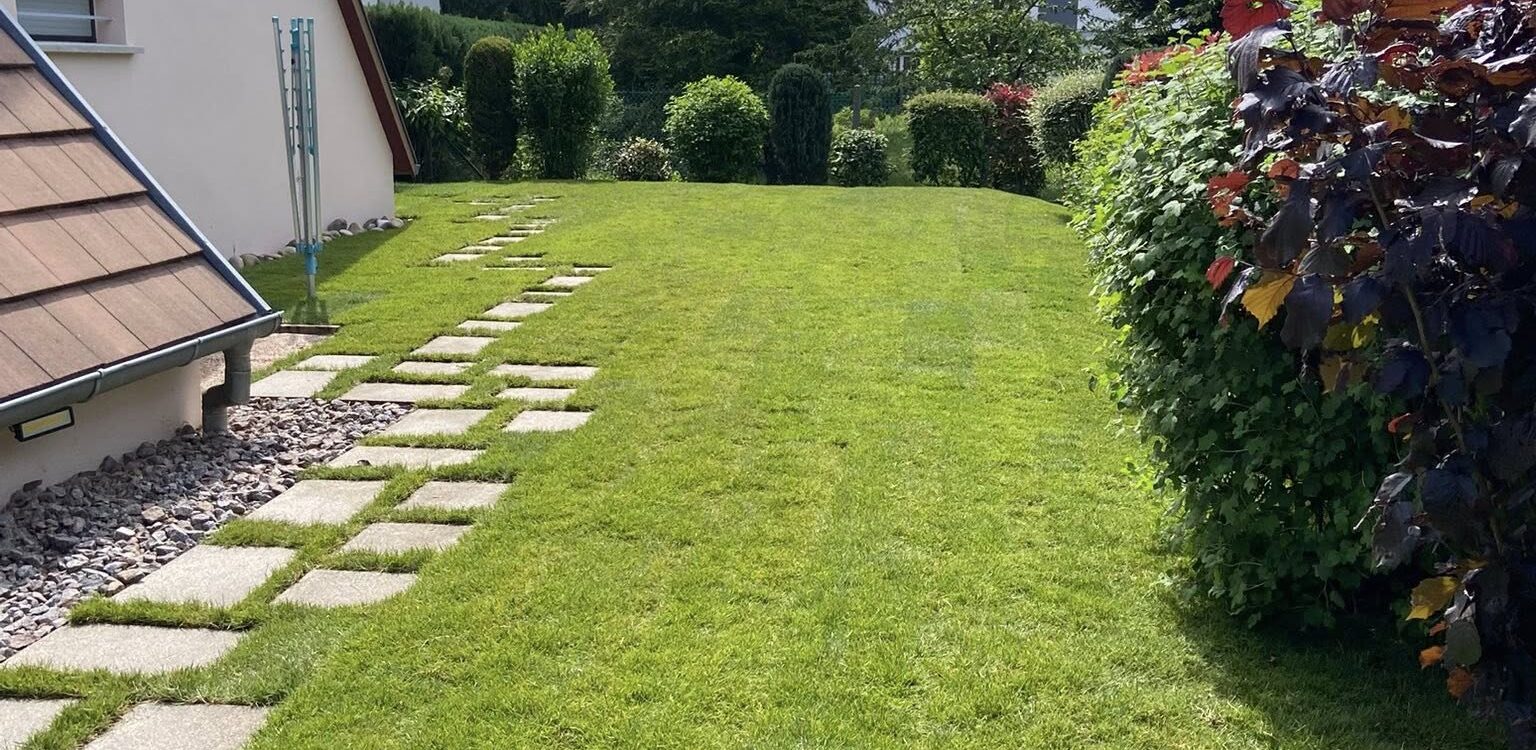 Entretien de jardins avec cr&eacute;dit d&rsquo;imp&ocirc;t pour particuliers et professionnels &agrave; Richwiller pr&egrave;s d’Ensisheim Guebwiller