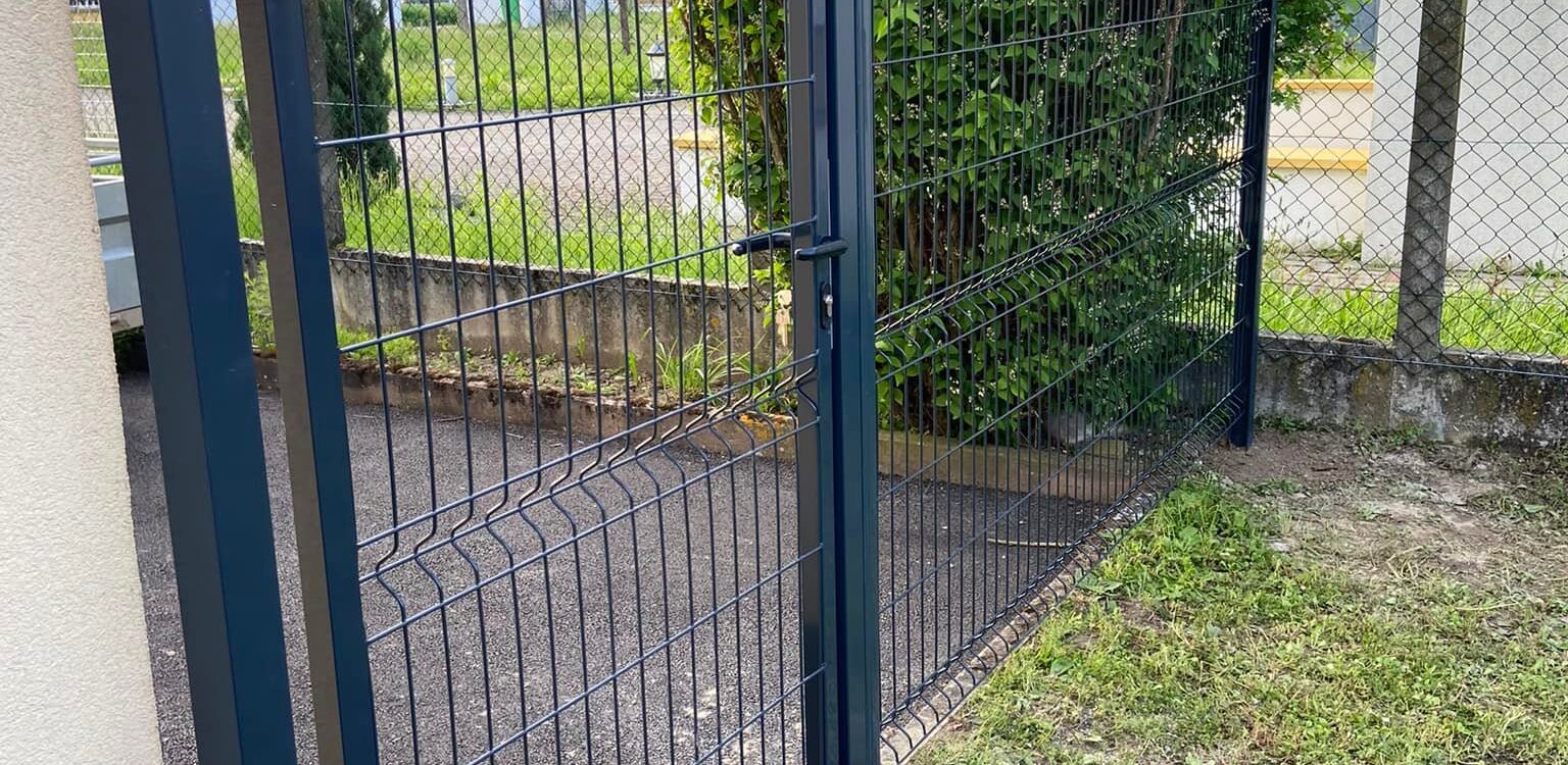 Pose de portails et cl&ocirc;tures par Ciconia Paysages &agrave; Richwiller pr&egrave;s de Mulhouse&nbsp; Riedisheim